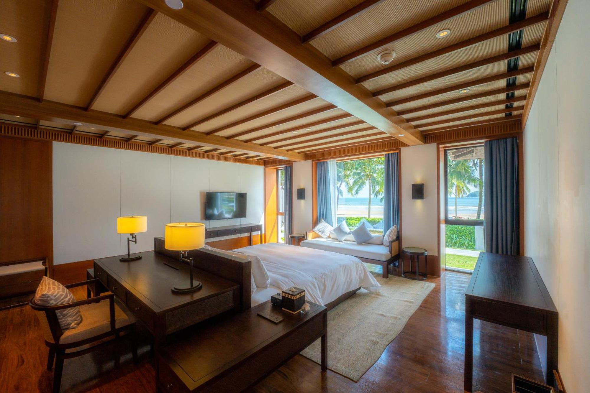 Le Meridien Shimei Bay Beach Resort & Spa Ваньнин Экстерьер фото