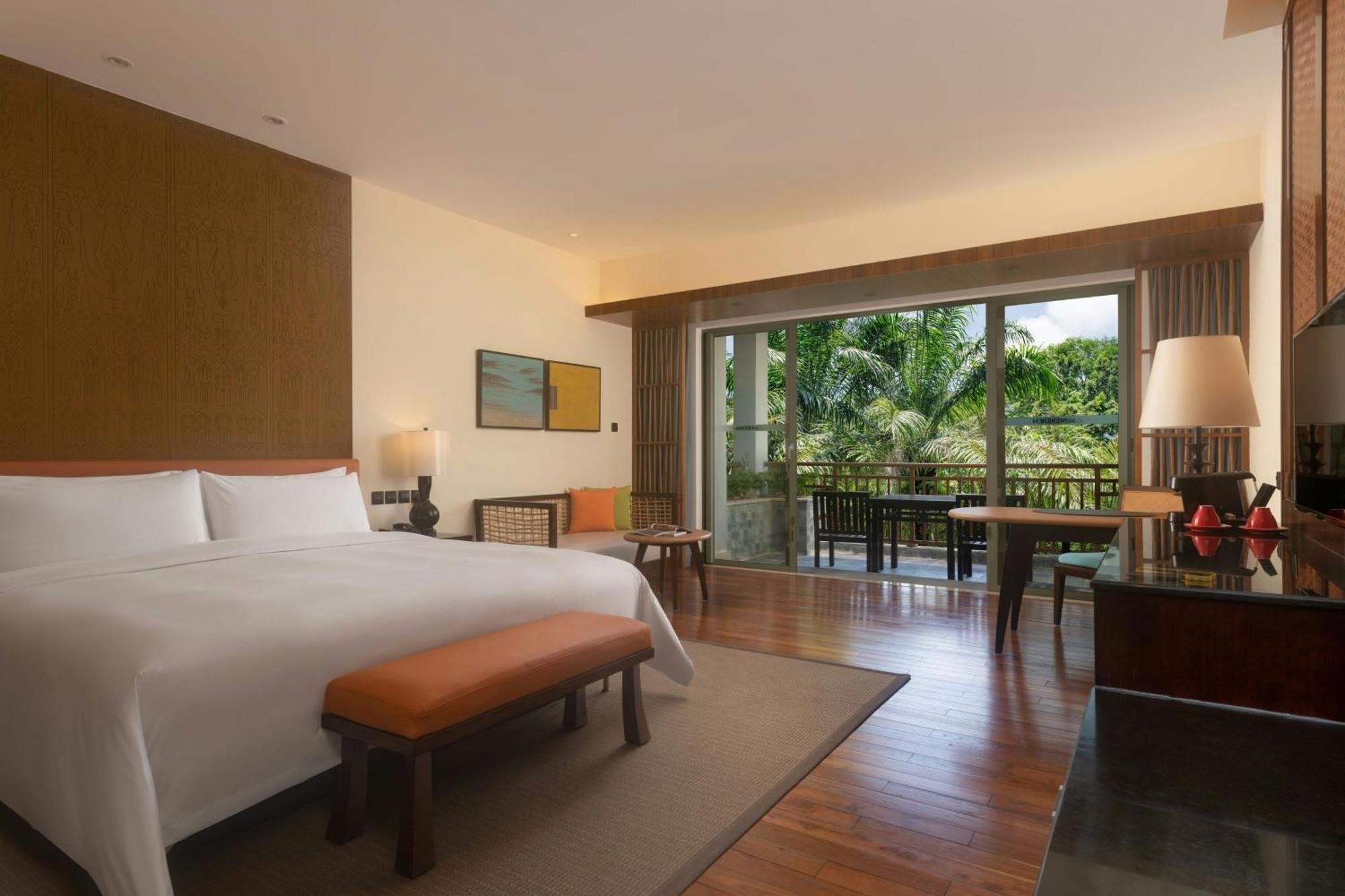 Le Meridien Shimei Bay Beach Resort & Spa Ваньнин Экстерьер фото